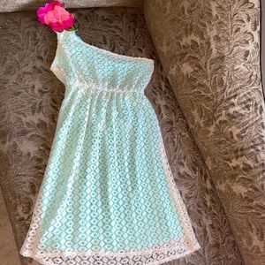 VINTAGE crochet boutique dress. 🌸